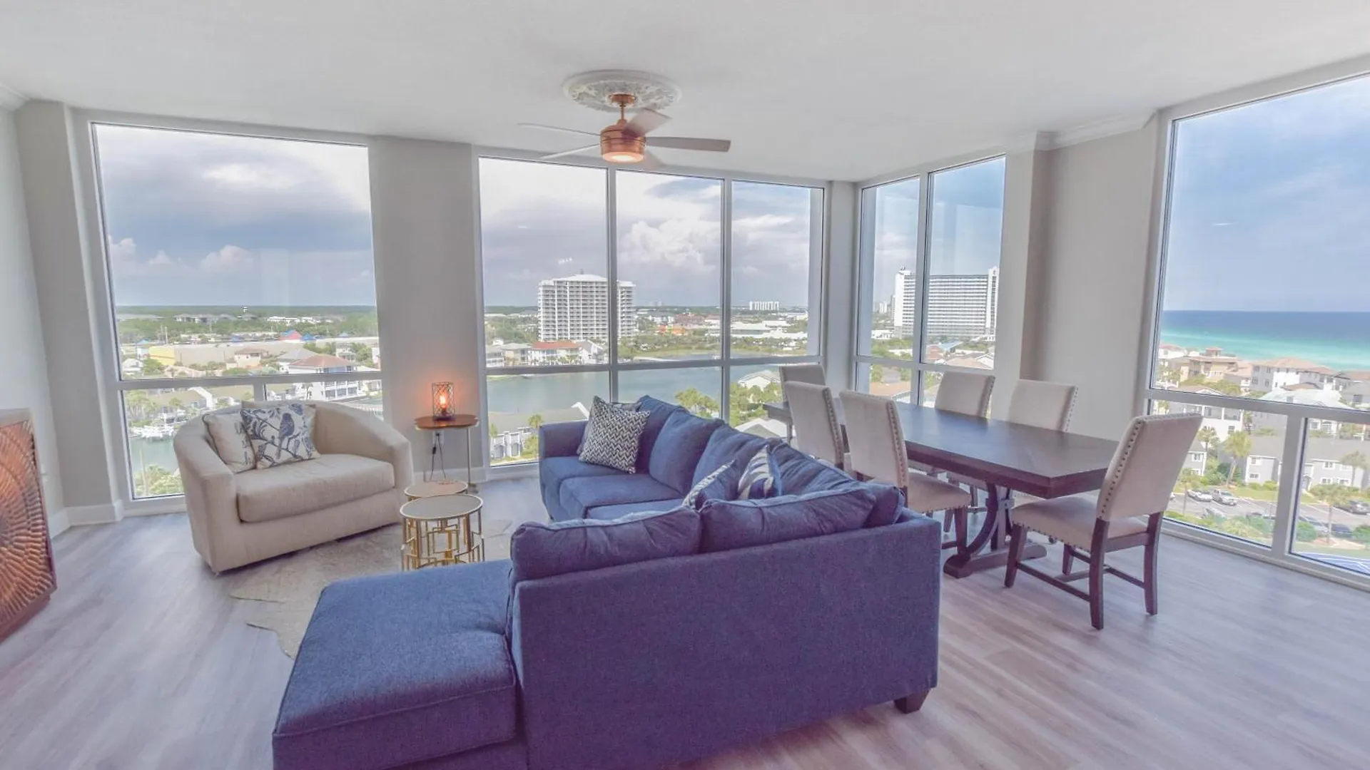 Apartment Shoreline Towers #3121 Destin