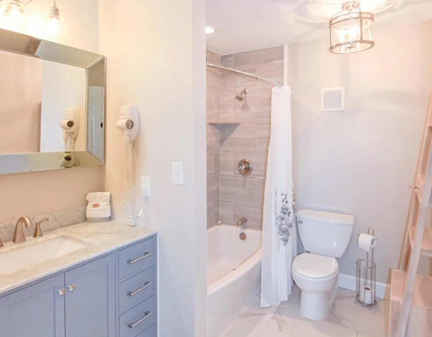 Shoreline Towers #3121 Destin