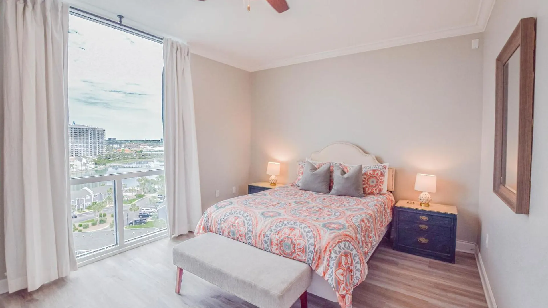 Shoreline Towers #3121 Destin Apartment